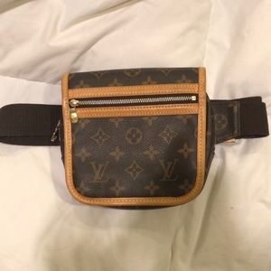 Genuine Louis Vuitton fanny pack. Worn twice.